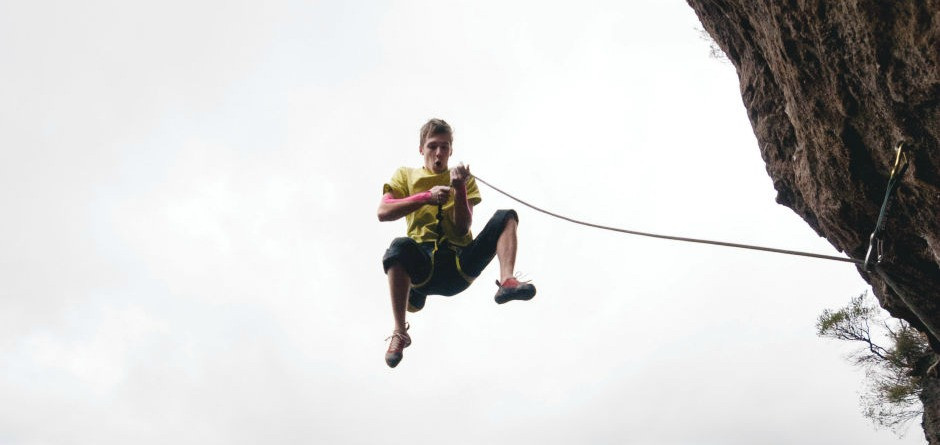 mtm5odcymtk5mjc5ntg0mjy3